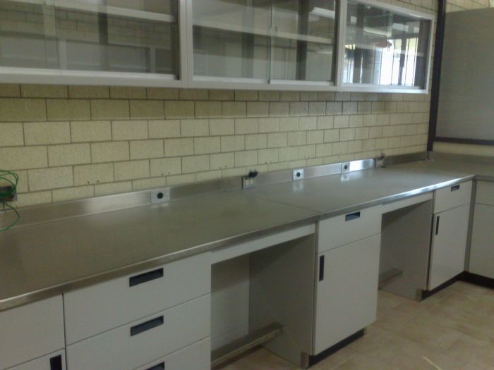 Mobiliario para Laboratorio - Argos