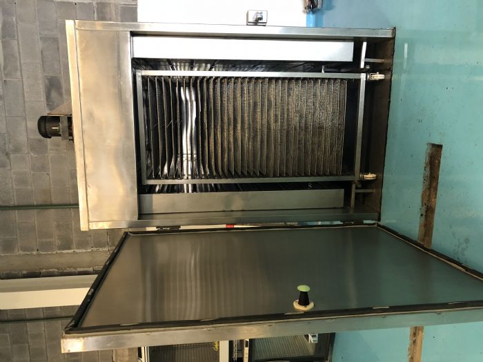 Horno secador Deshidratador de alimentos como frutas, verduras y carnicos - IDEA
