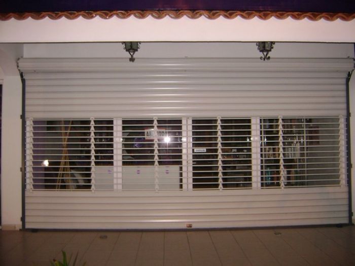 Cortinas de Acero MAC  - MAC
