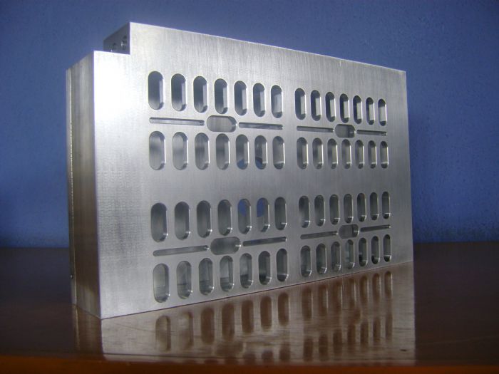 MAQUINADOS DE PIEZAS Y REFACCIONES INDUSTRIALES - 