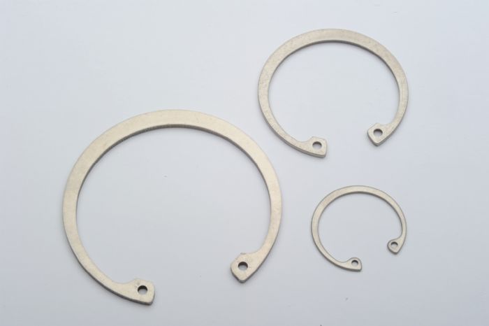 Anillos de retención - Beneri lider europeo en anillos de retención