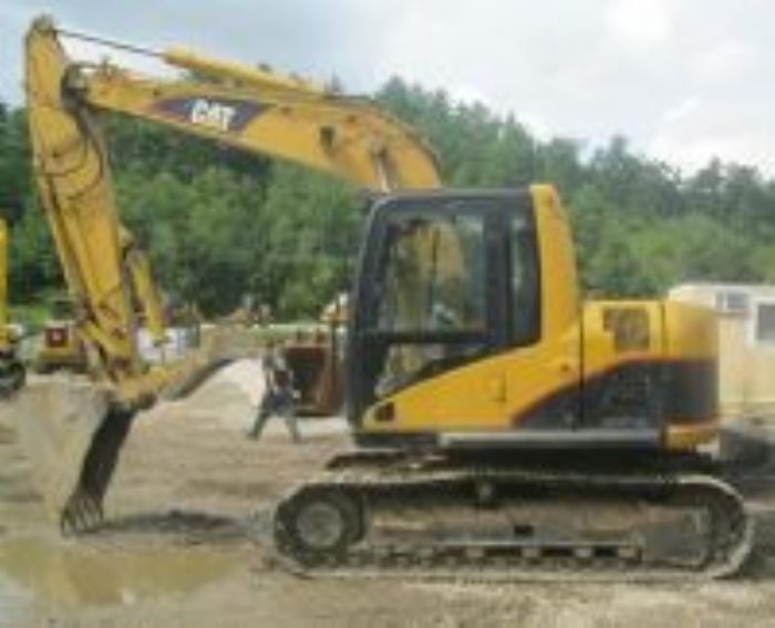 EXCAVADORA - HOLEM MACHINERY