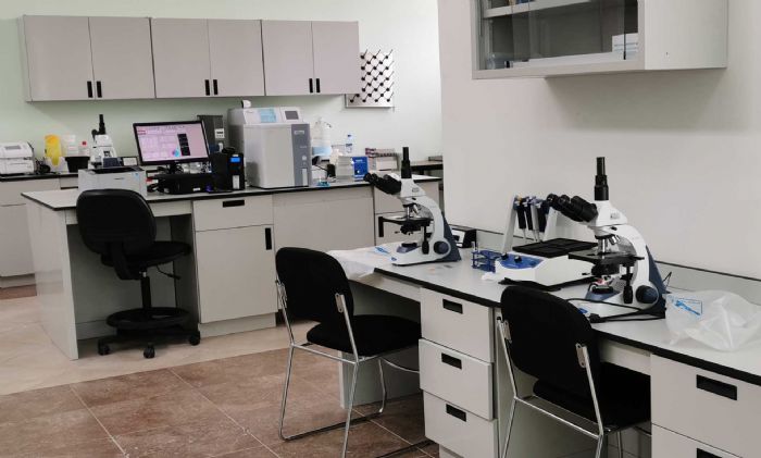 EQUIPO PARA LABORATORIO  - 