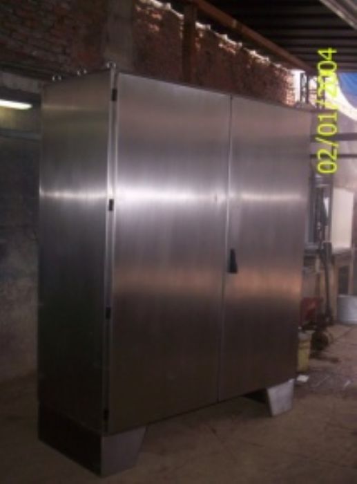 GABINETE MONOLÍTICO EN ACERO INOXIDABLE  - KCE