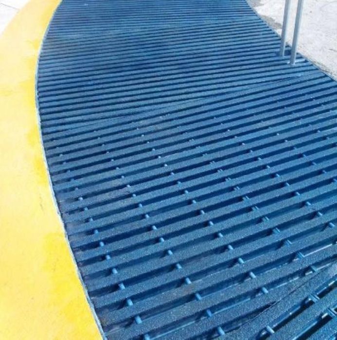 REJILLAS PULTRUIDAS - MONARCA