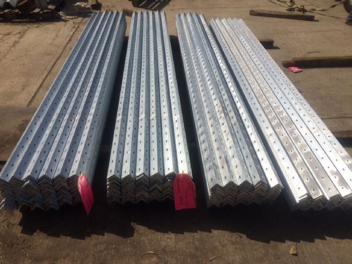 Angulos Multiperforados - 