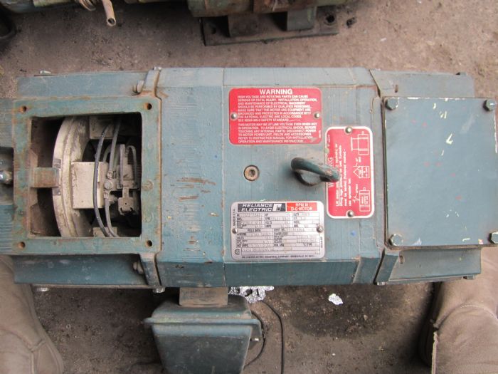 Motor eléctrico de 15 hp - Reliance Electric