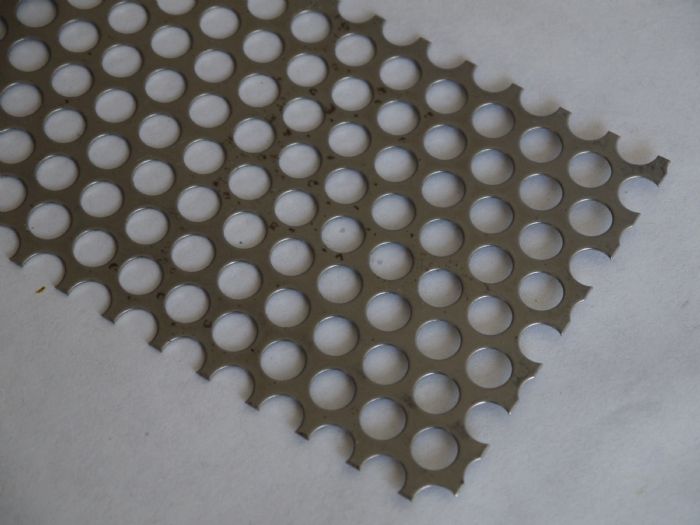 Lamina perforada - ACERO TEC