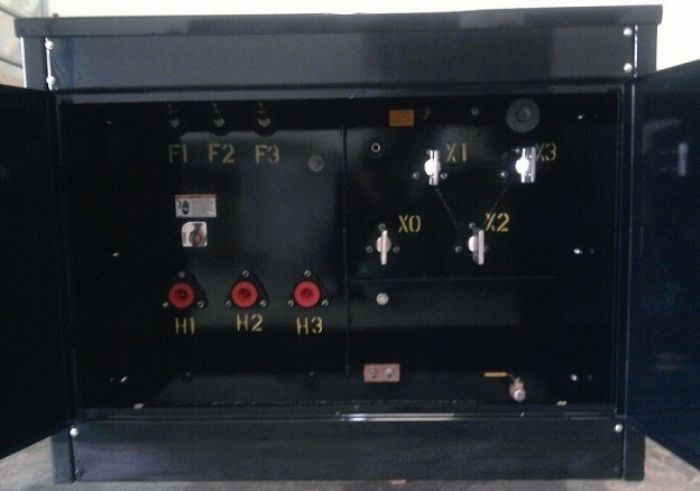 Transformador tipo Pedestal  - Power Supply Systems