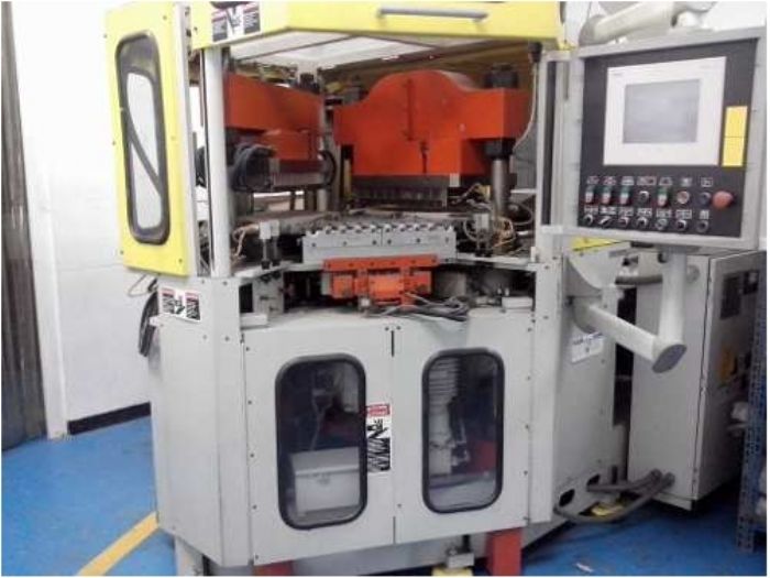 Maquina de Moldeo por Inyeccion Soplo - Uniloy Milacron IBM 88-3