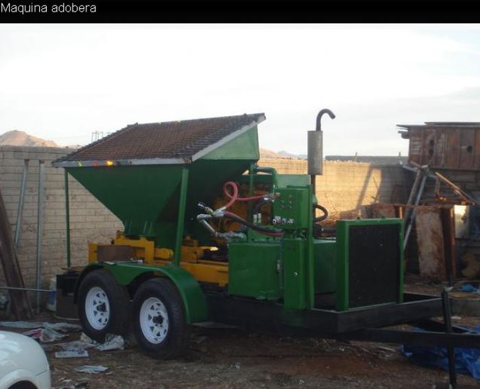 Maquinas para hacer adobe prensado - Diseño Hidraulico Industrial