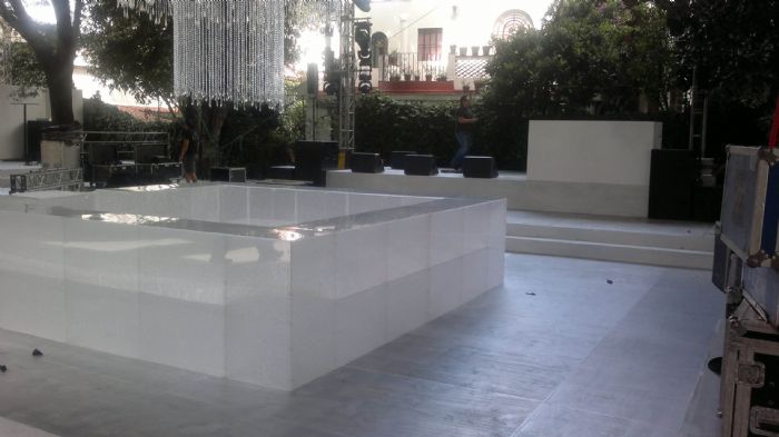 TRABAJOS  ESPECIALES EN ACRILICO - NAVACRIL