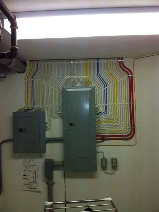 INGENIERÍA EN TELECOMUNICACIONES Y RADIOCOMUNICACIONES. - 