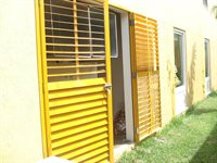 PUERTAS LOUVER CON VENTILACION