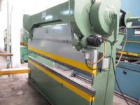 DOBLADORA CHICAGO 10 PIES 75 TONS 