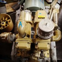 Bombas de vacío y compresores.