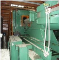 4 MAQUINA PARA INYECCION DE PLASTICO - VAN DORN