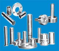 • PORTATROQUELES • POSTES GUIA • BOTADORES • JAULAS EMBALADAS