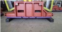 A) .-  SOPORTES DE PLÁSTICO DE ALTA RESISTENCIA. - MADERPLAST